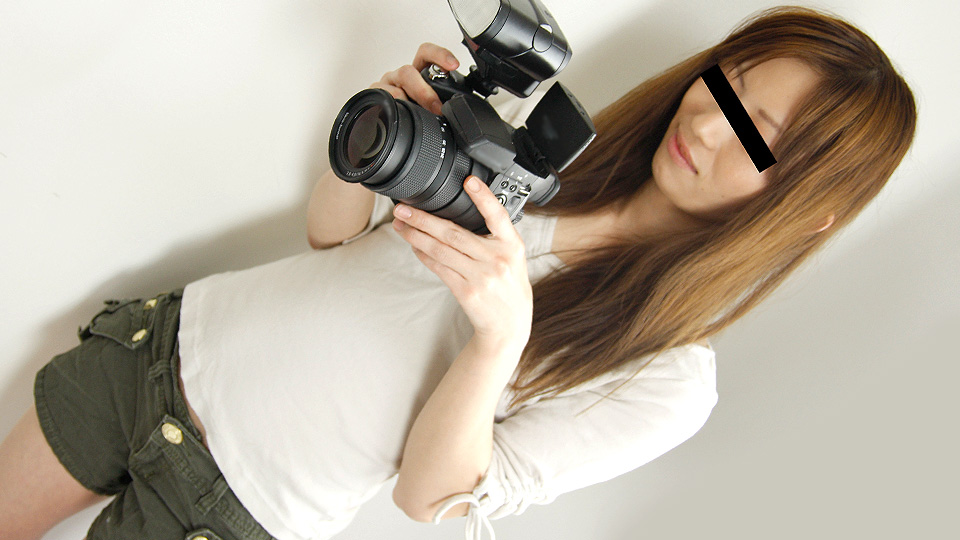10musume 052725_01 AV業界で働く女性新人ADにイタズラ 海报