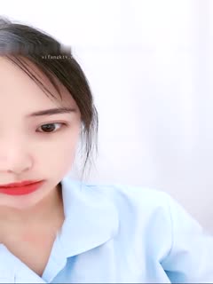 极品网红御姐主动献身，性感尤物骑乘位淫叫求欢！ 海报