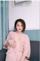 饥渴少妇深夜自慰直播！电动棒狂抽嫩穴高潮喷水，寂寞难耐 海报