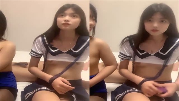 JK制服甜妹携闺蜜口活侍奉纹身猛男 骑乘上位激烈抽插 海报