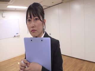 SDJS-234 【責任感の賜物】尻肉激シェイク手マンで社内潮降らせまくり！《超汗烈潮公開3P残業》でハメ潮漏ら 海报