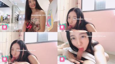 街頭捕獲SWAG直播主無套後入狂操！飢渴騷臀主動求中出 海报