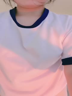 直播_萝莉学生妹情趣耳朵白丝袜，撩起衣服揉捏奶子，近距离特写粉嫩美穴 海报