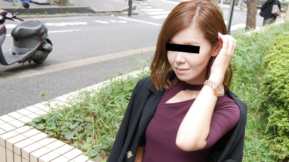 Paco _ 星野紗央莉 素人奥様初撮りドキュメント 海报