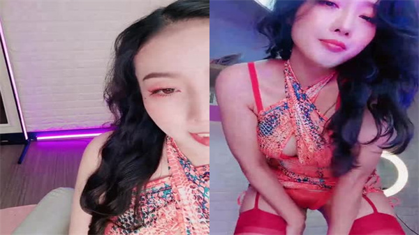 丰满台湾美熟女御姐热辣开战，超大尺度高清破解完整版流出 海报
