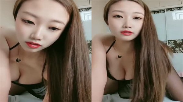 黑丝高跟爆乳欲女淫声浪语，互动道具挑逗湿穴自慰 海报