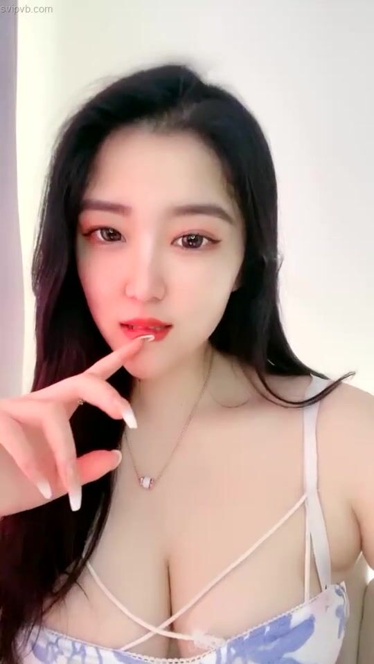 超美尤物这奶子真劲爆正点满屏都是白花花的嫩肉好想舔一舔2. 海报