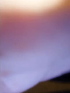 【漂亮女主播】户外露出无视身边经过的路人冲动直播逼逼 海报