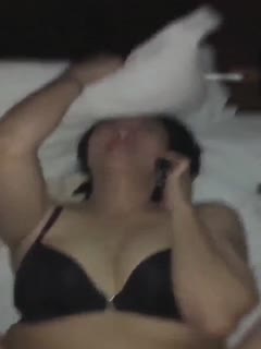 少妇偷情一边操逼一边打电话强忍804e55. 海报