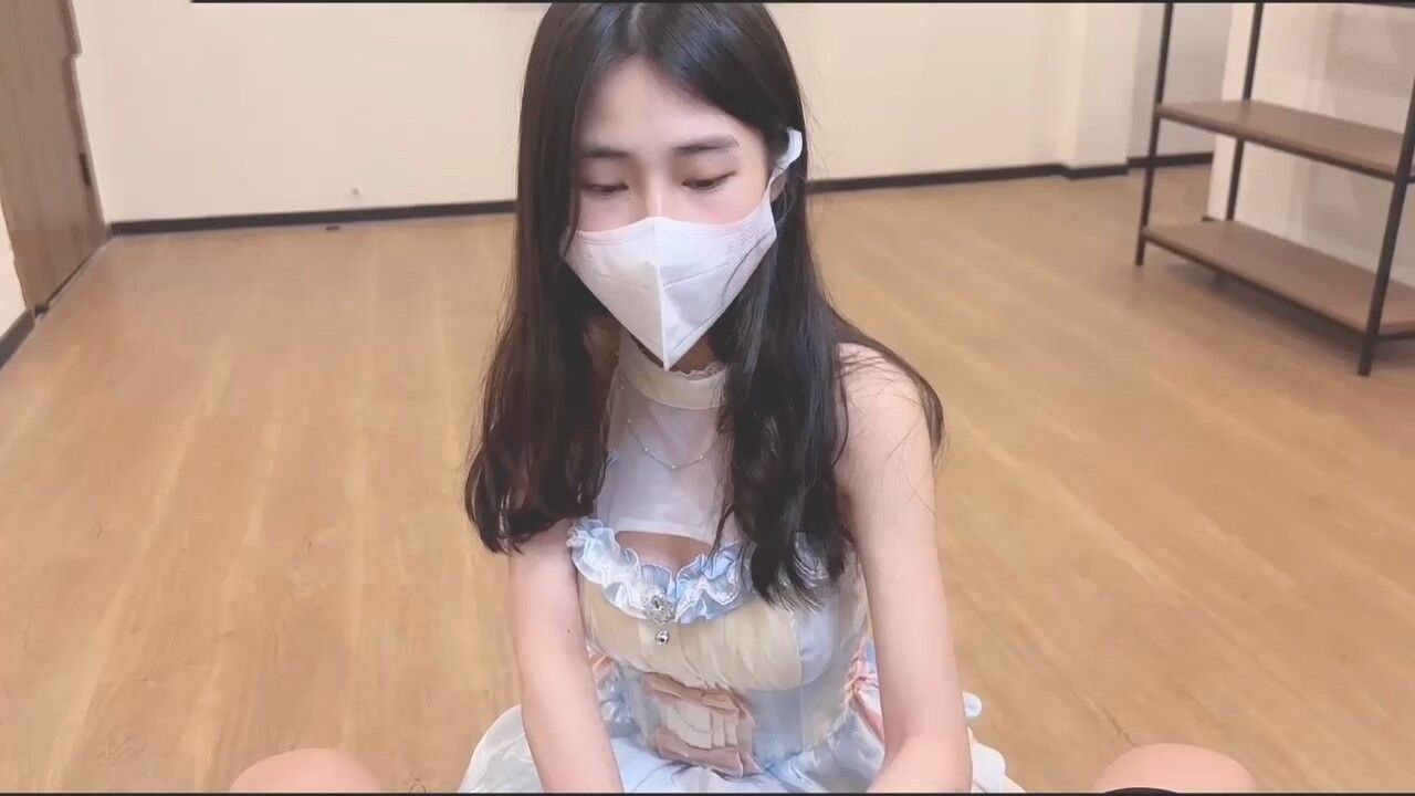 【糖心Vlog】 极品洛丽塔女上位M腿榨汁婀娜水滴型美乳肉棒抽刺白虎蜜鲍太上头了最佳女友型 海报