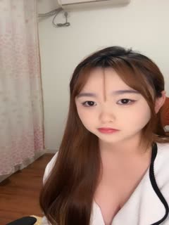 悠悠珃-20240203191603 海报